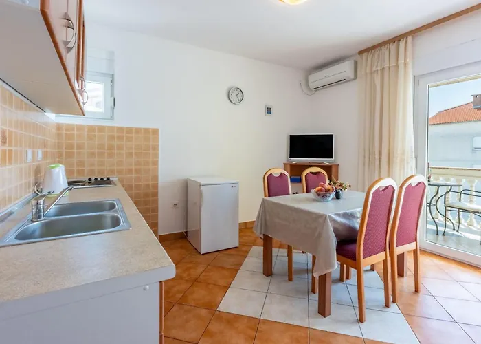 Fuer 3 Personen Mit Balkon By Interhome 아파트