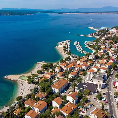 Apartament Fuer 3 Personen Mit Balkon By Interhome Crikvenica
